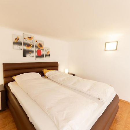 Danube Dwelling Akacfa 41 Appartement Boedapest Buitenkant foto
